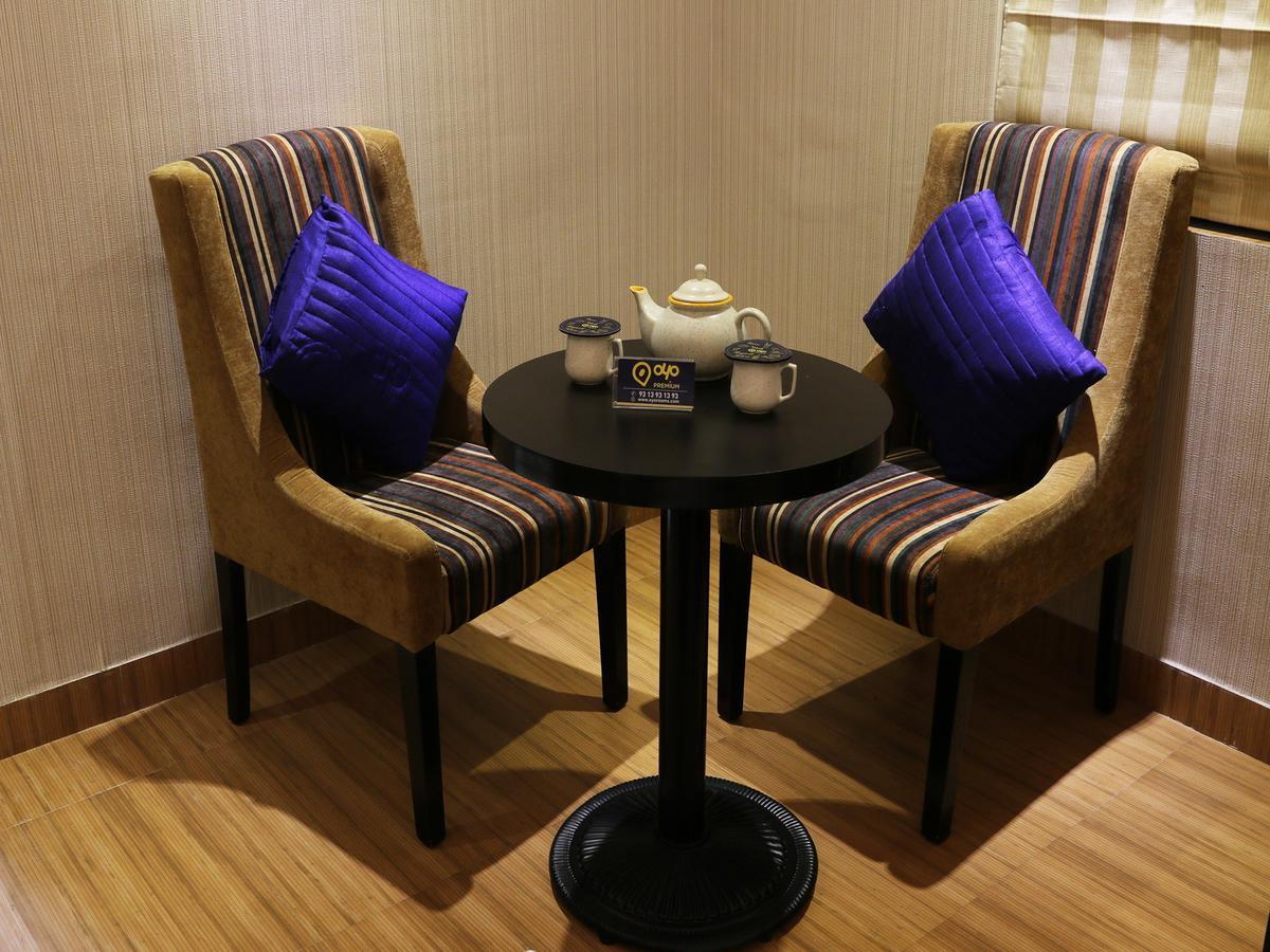 Oyo 662 Hotel Comfotel コルカタ エクステリア 写真